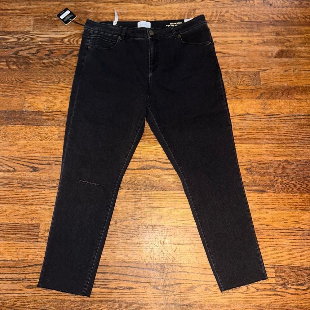 New Lola Jeans